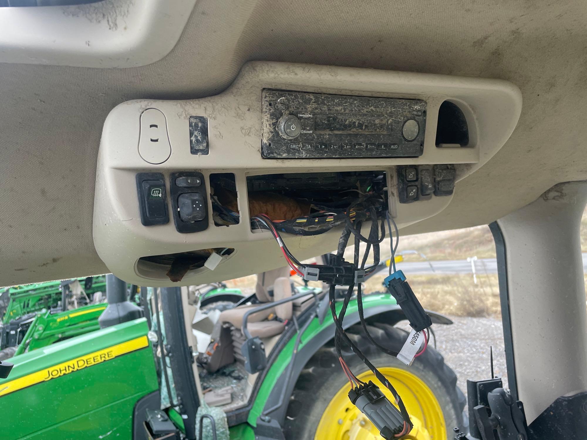 6155R JOHN DEERE TRACTOR, MFWD