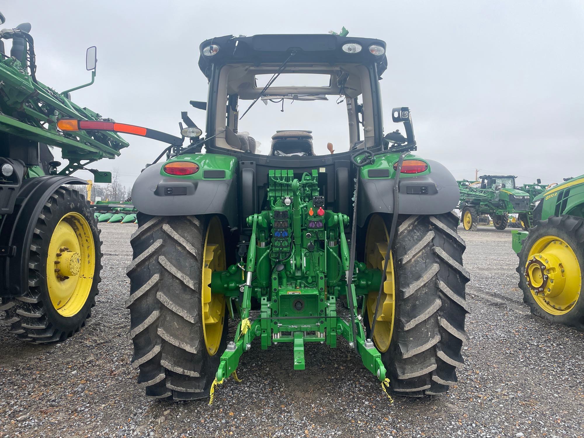 6155R JOHN DEERE TRACTOR, MFWD