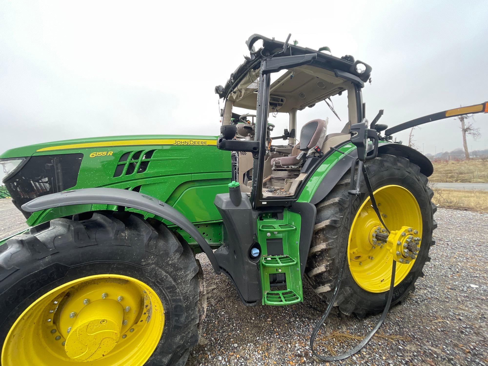 6155R JOHN DEERE TRACTOR, MFWD