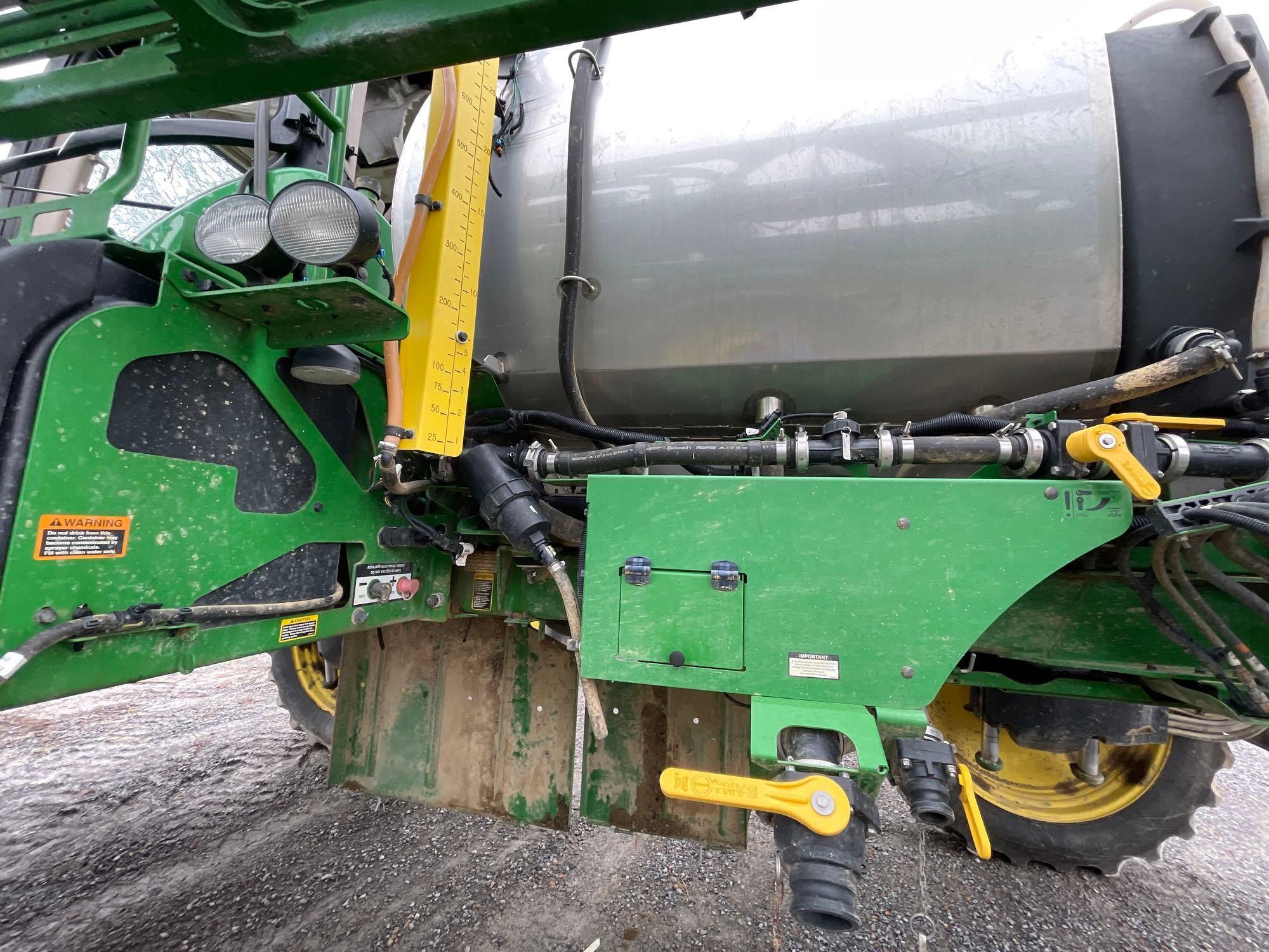 R4038 JOHN DEERE SPRAYER