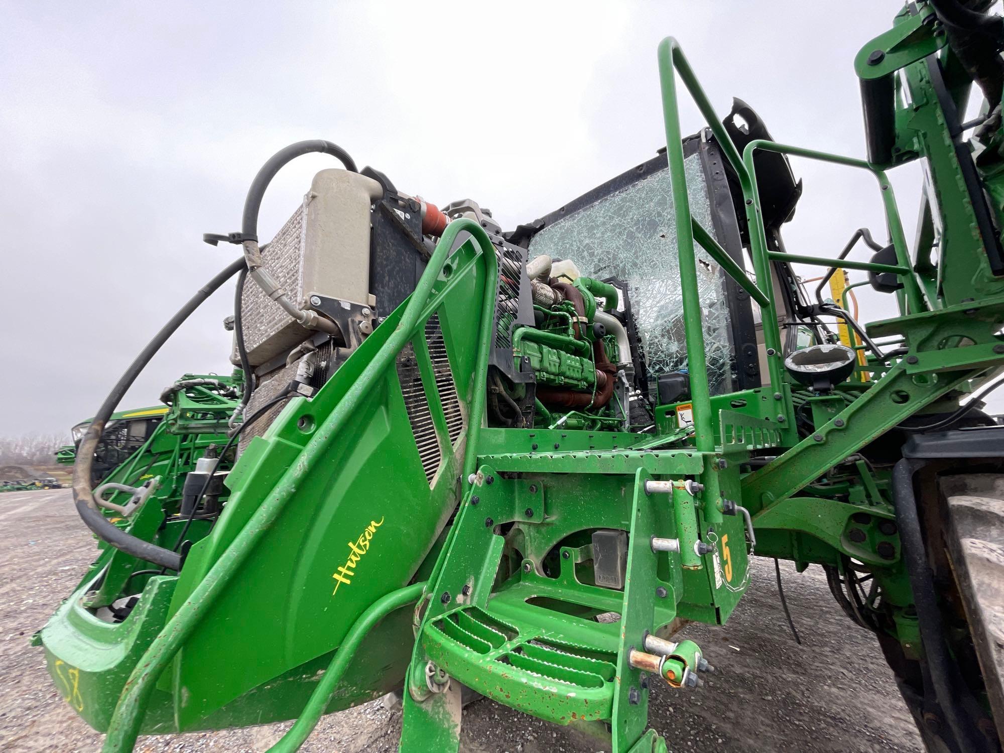 R4038 JOHN DEERE SPRAYER