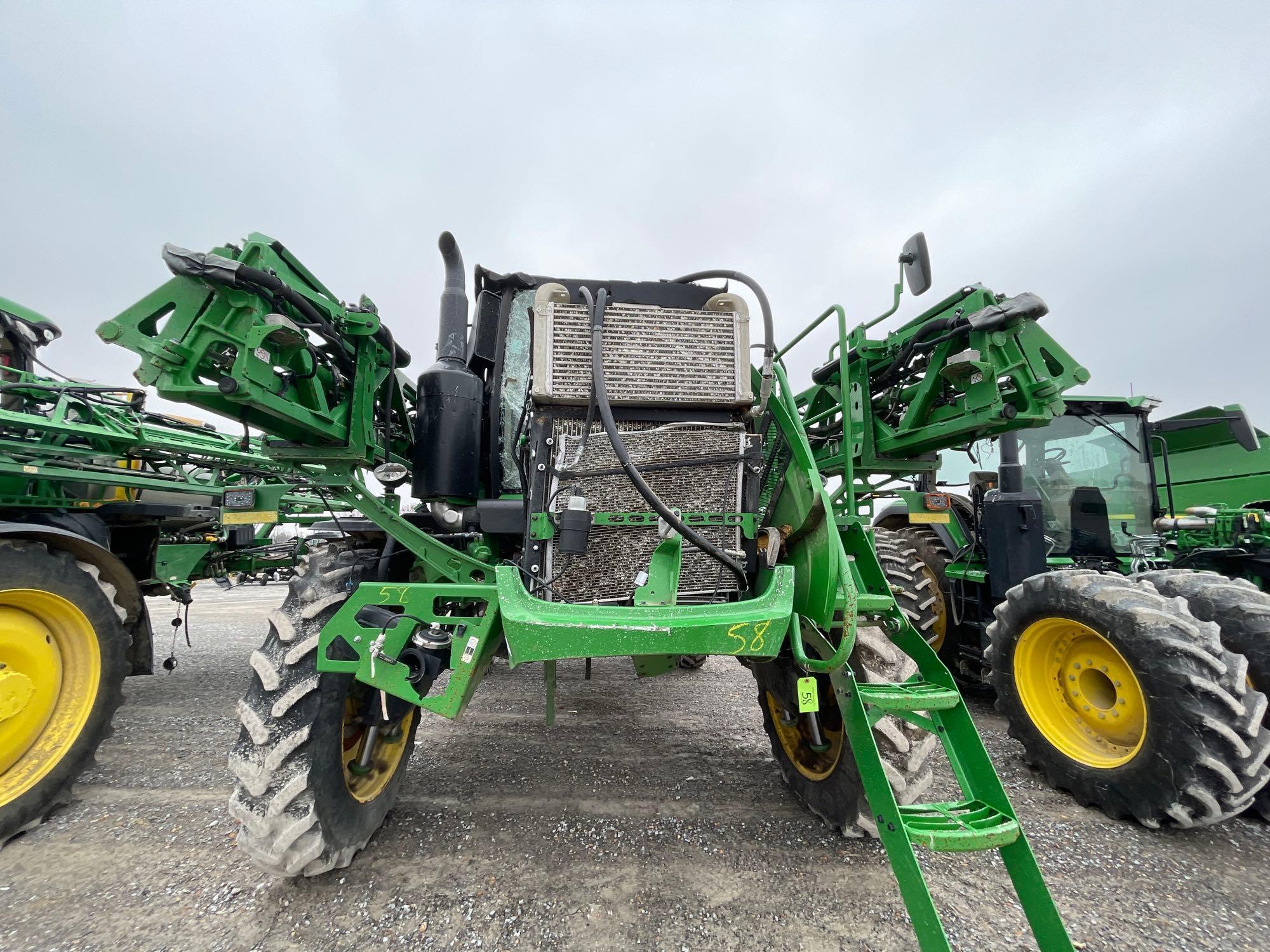 R4038 JOHN DEERE SPRAYER