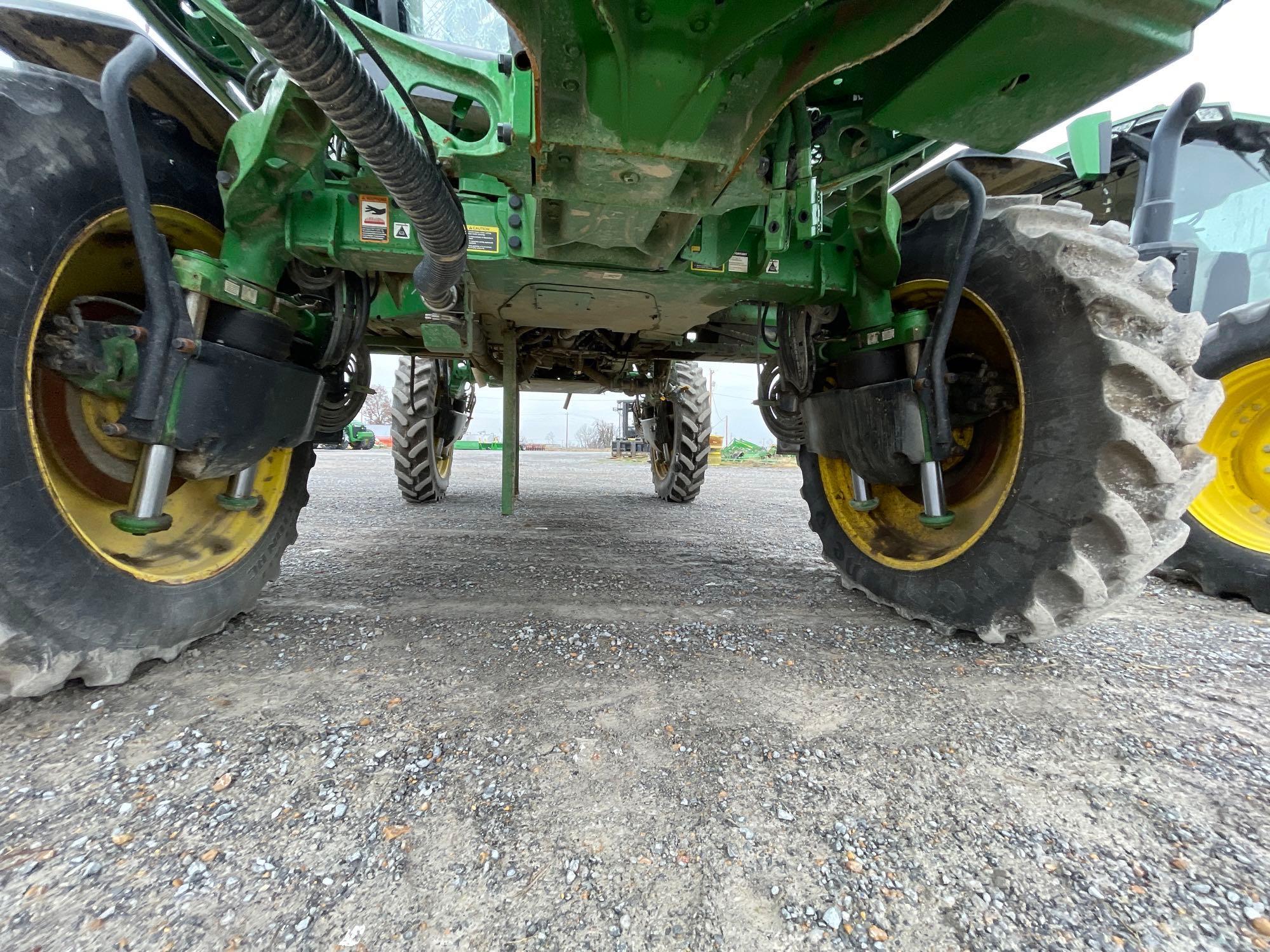R4038 JOHN DEERE SPRAYER