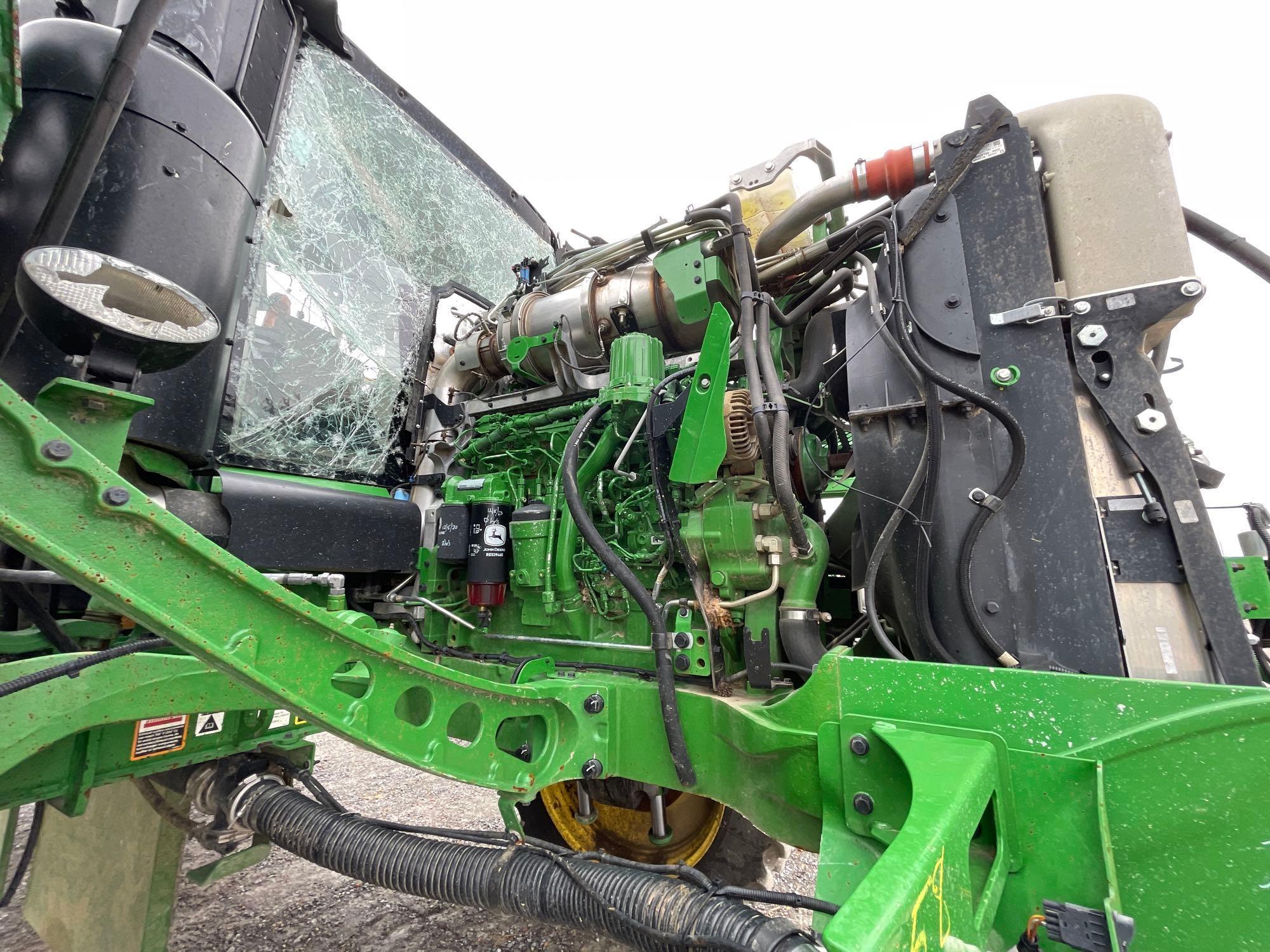 R4038 JOHN DEERE SPRAYER