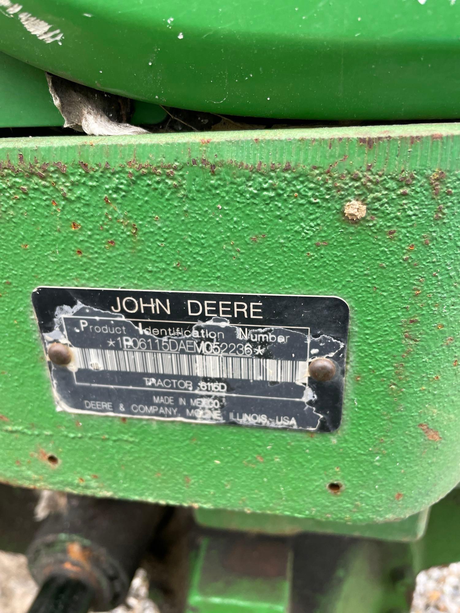 6115D JOHN DEERE TRACTOR, MFWD