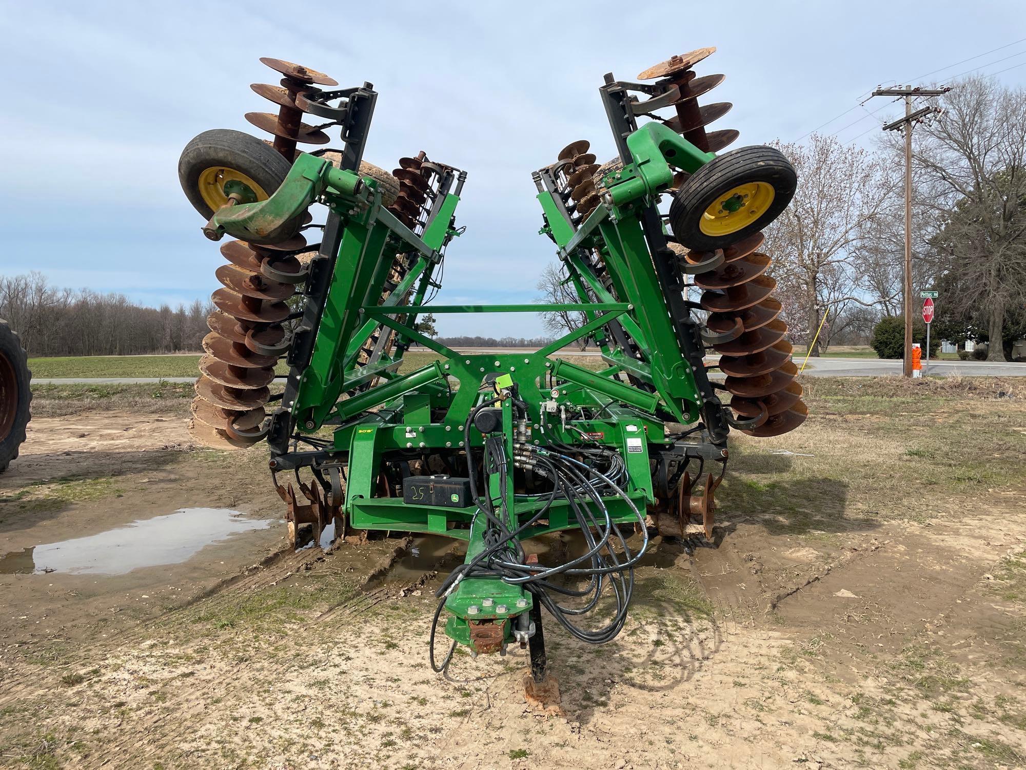 2633 VT JOHN DEERE DISK