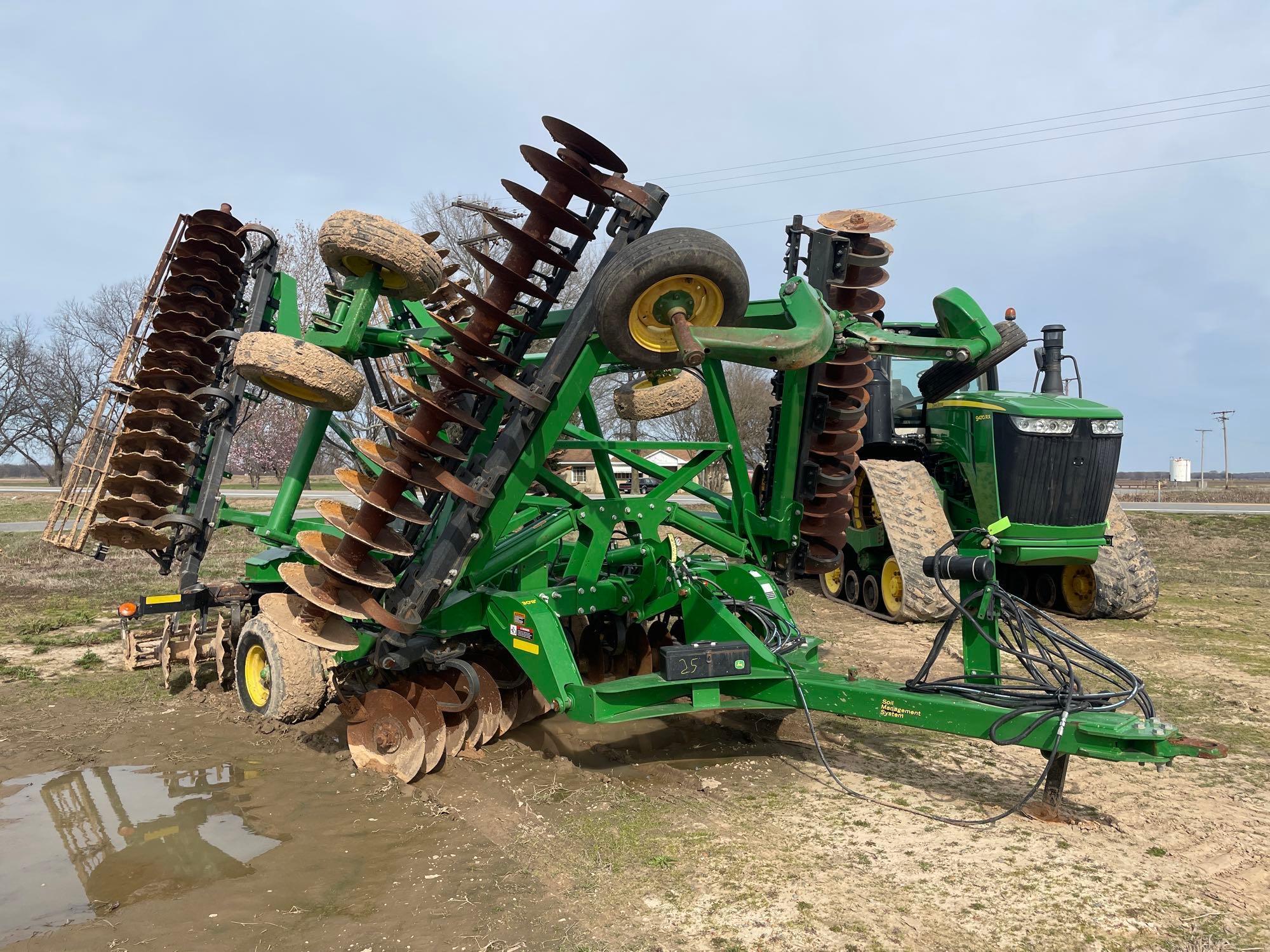 2633 VT JOHN DEERE DISK