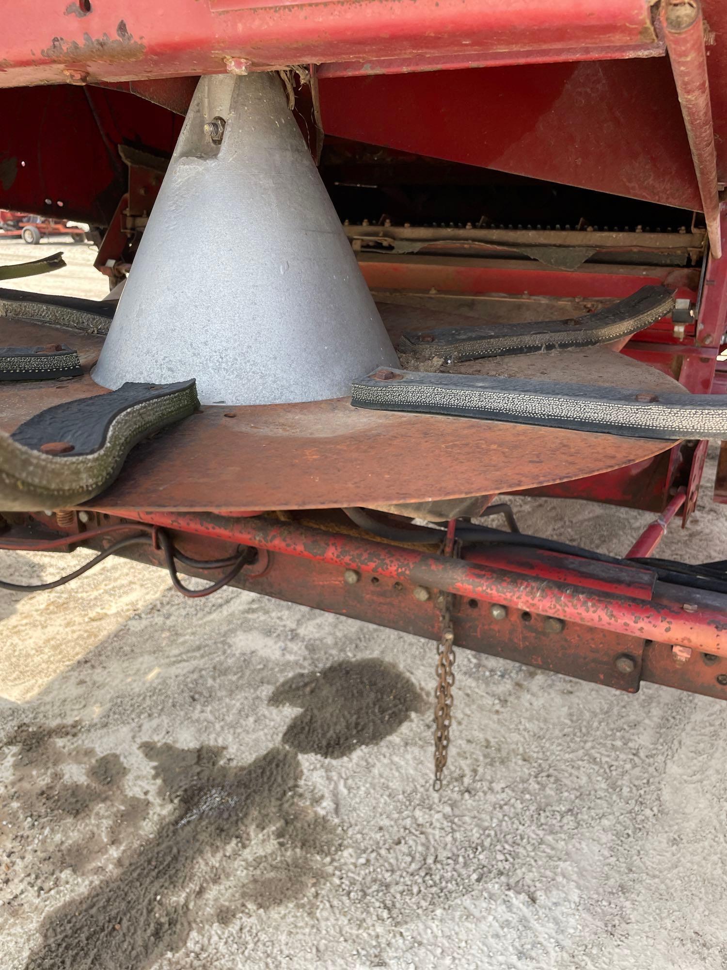 1680 CASE IH COMBINE
