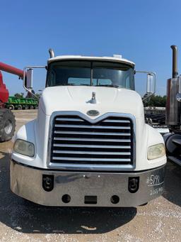 MACK DAY CAB SEMI