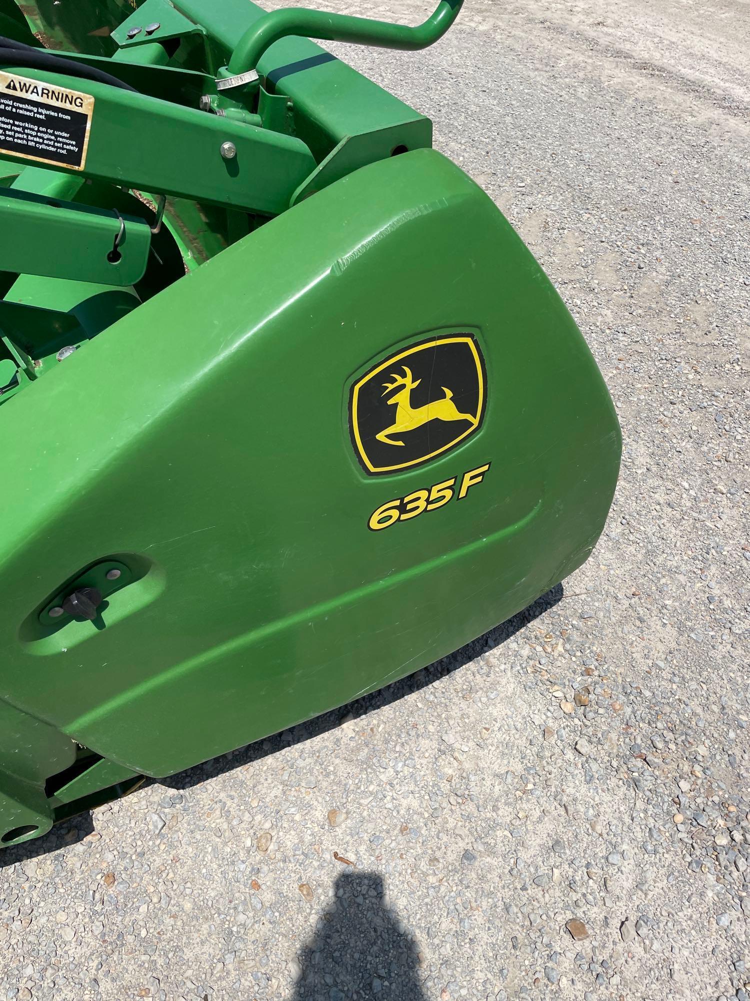 635F JOHN DEERE PLATFORM, 2009 YR.