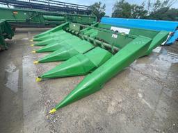 JOHN DEERE CORN HEAD