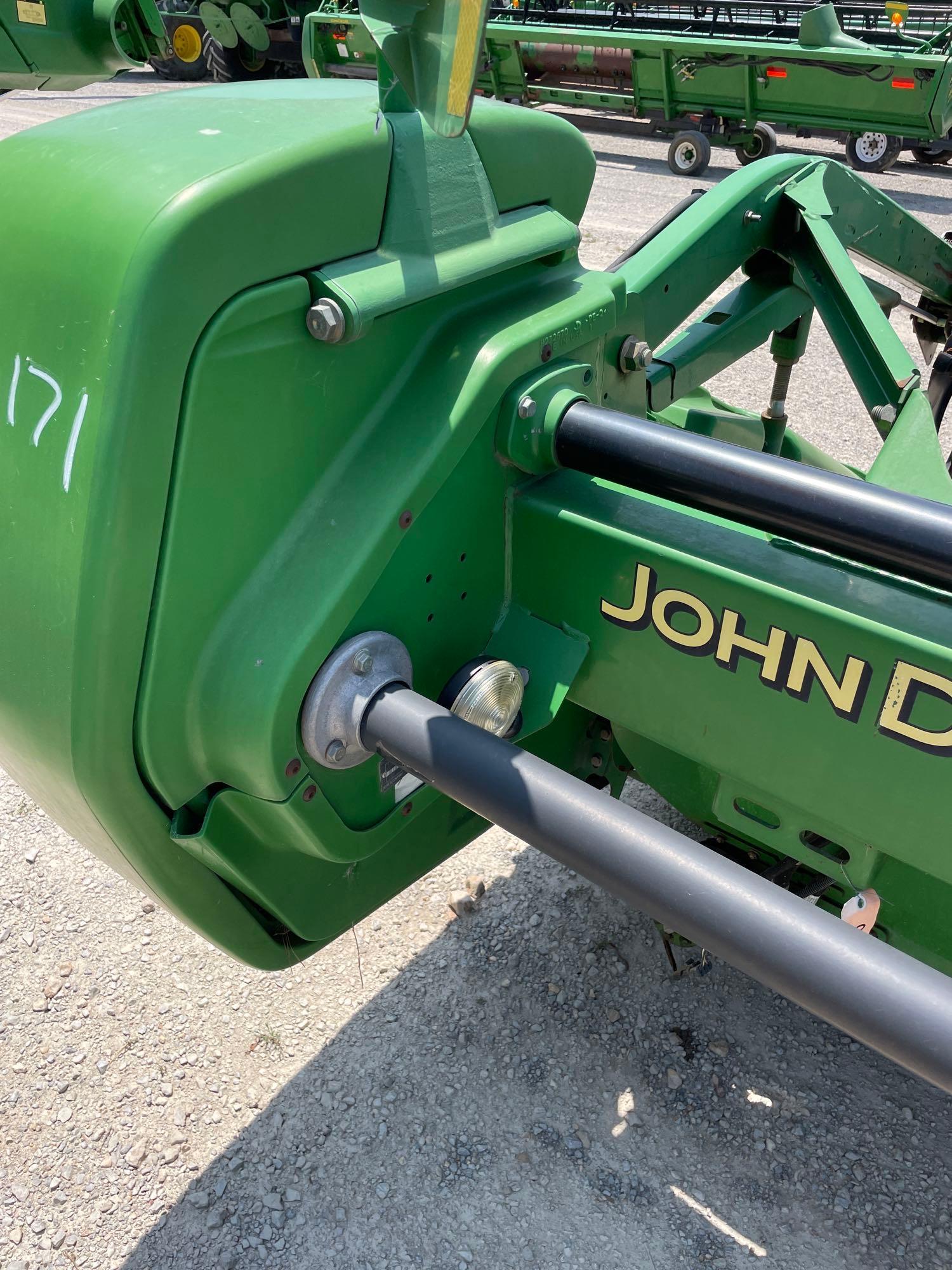 630D JOHN DEERE DRAPER PLATFORM, 2009 YR.