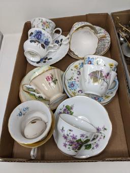 China Tea Cups and Saucers with Holders