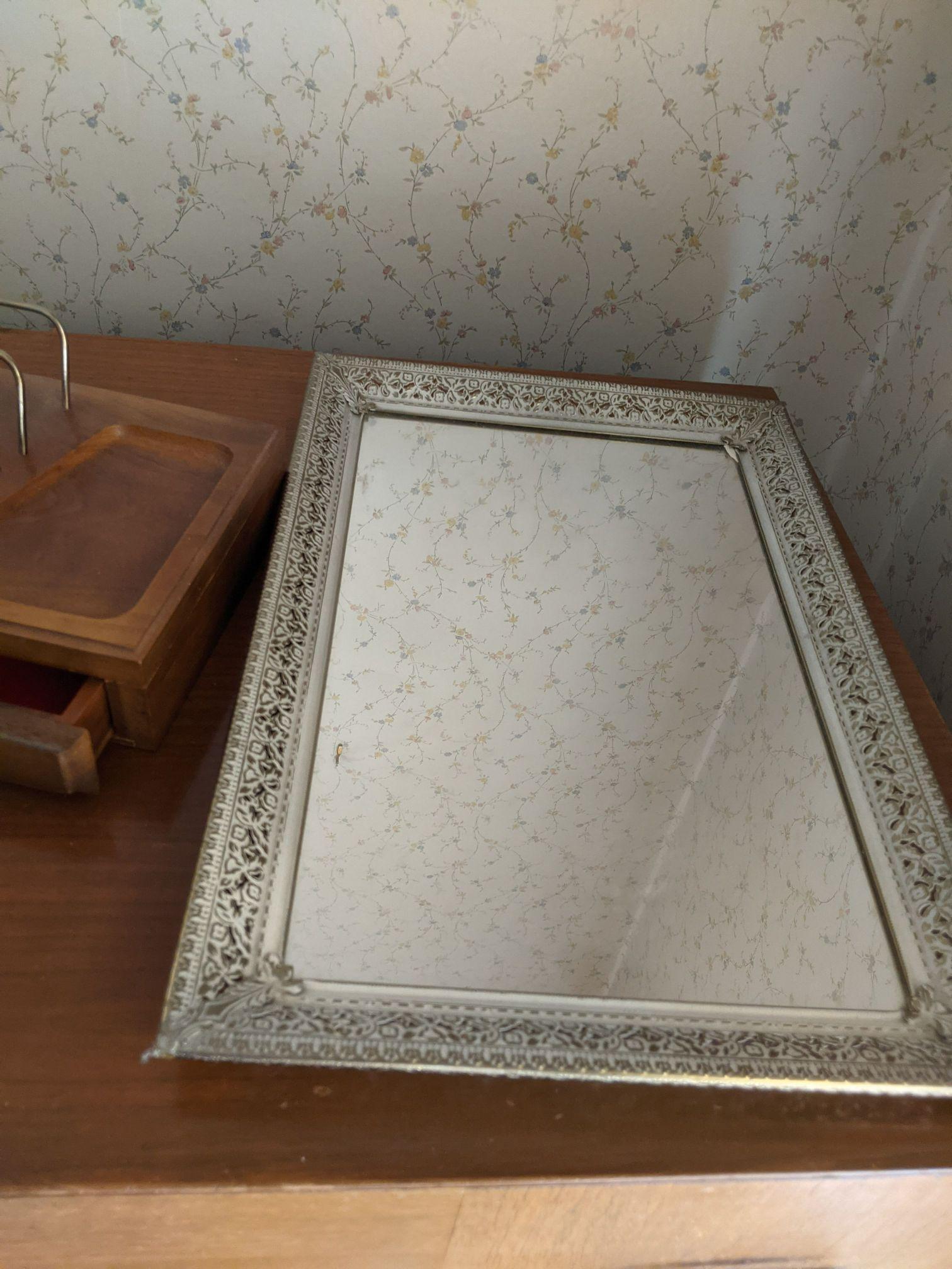 Boudoir Items