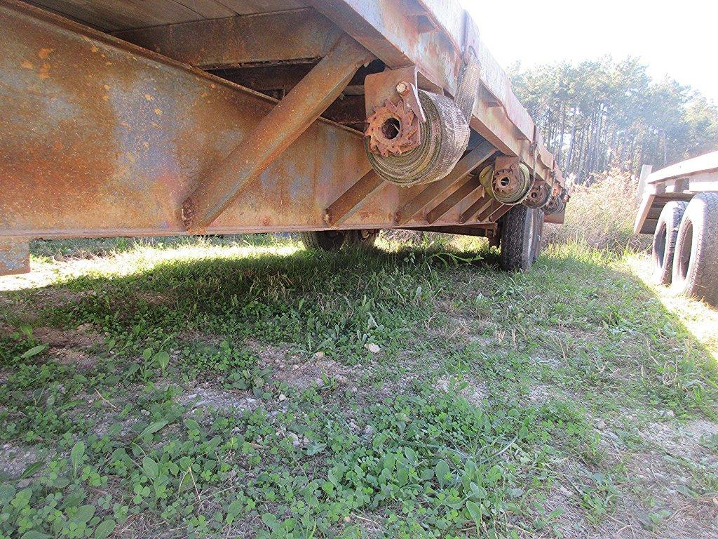Gooseneck Equipment Trailer