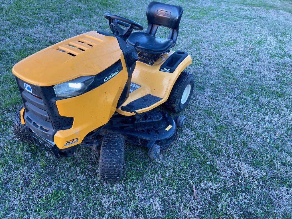 NOT SOLD Cub Cadett XT1 w/ 50"cut