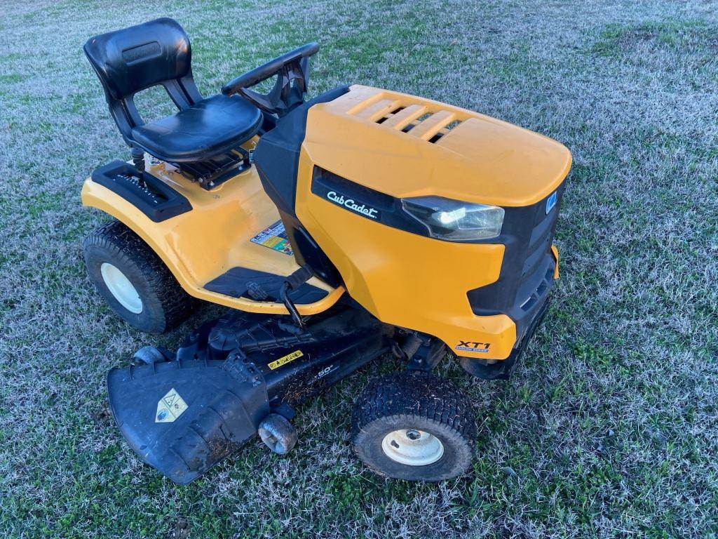 NOT SOLD Cub Cadett XT1 w/ 50"cut