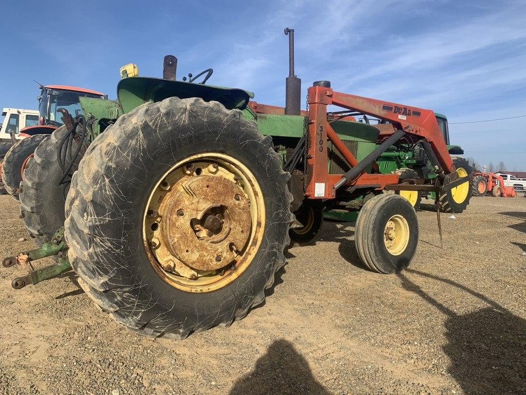 John Deere 4020