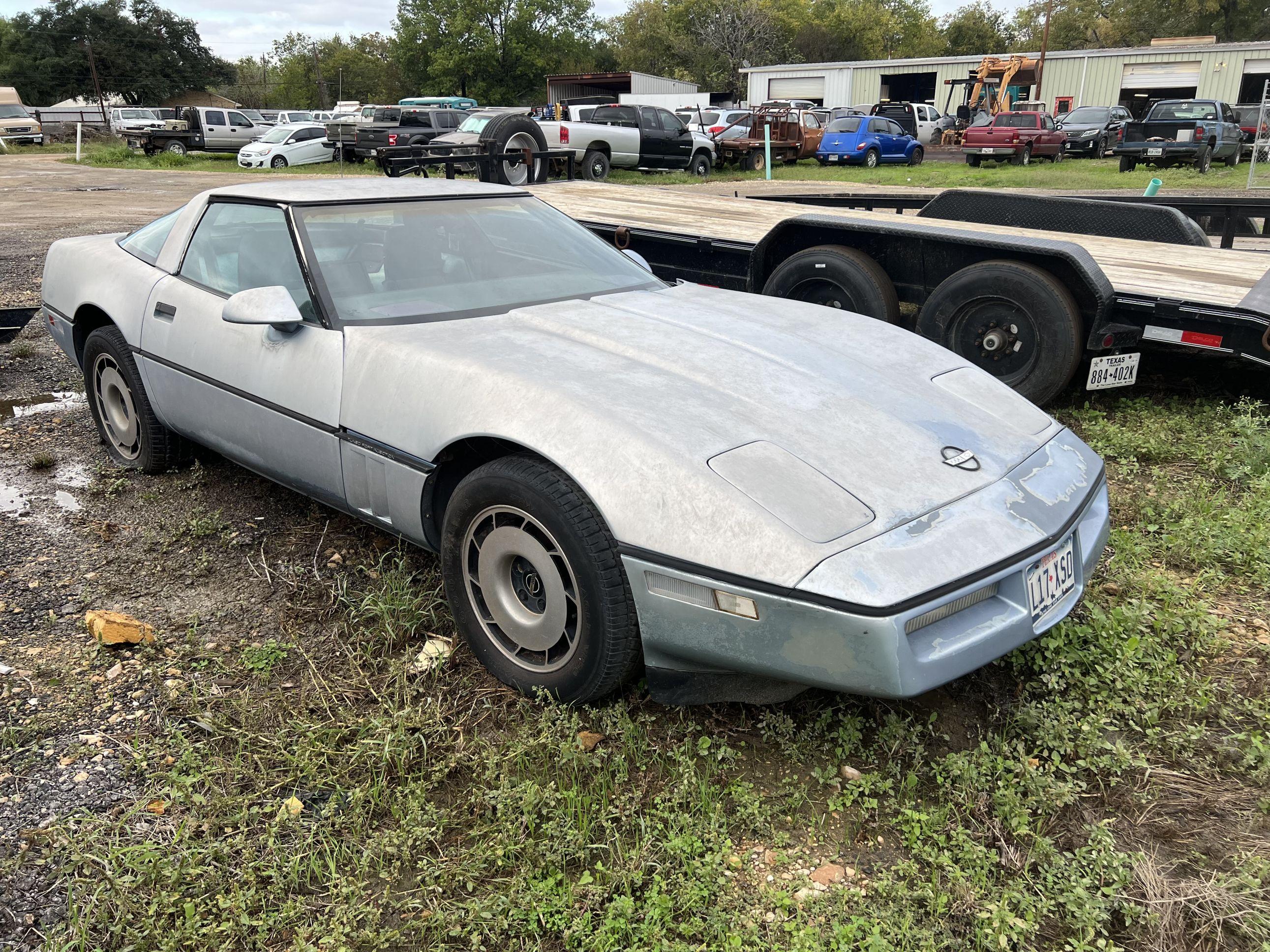 1985 Corvett 5.7 V8 Car 1G1YY0786F5134930 92712 Cameron TX