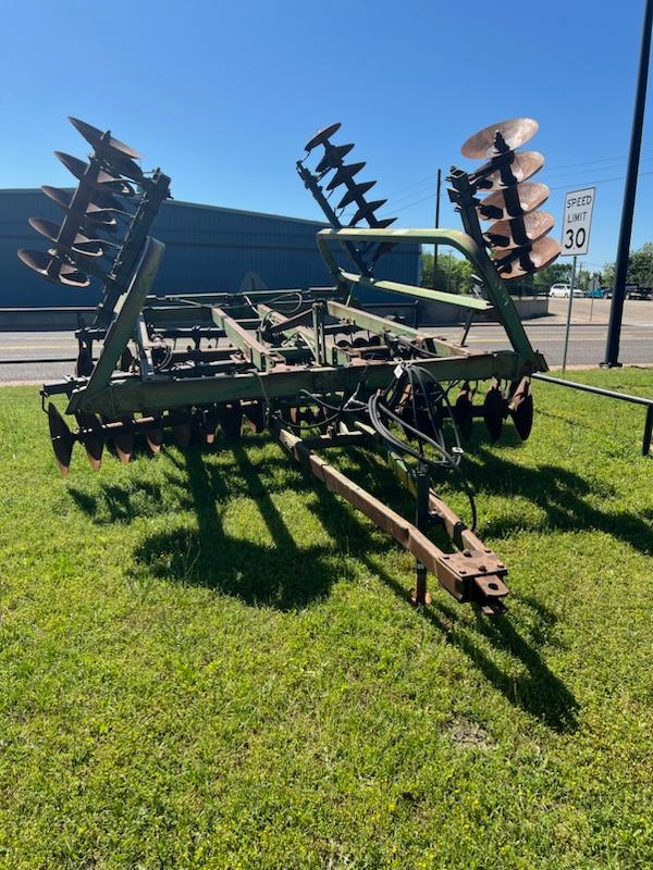 John Deere T230 Disk Jacksonville, TX