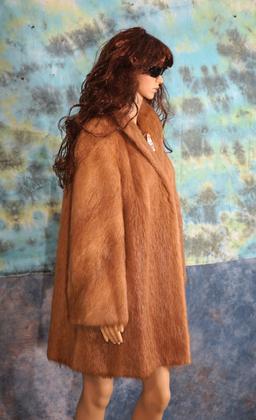 Beautiful Ladies Beaver Long Fur Coat Size S/M