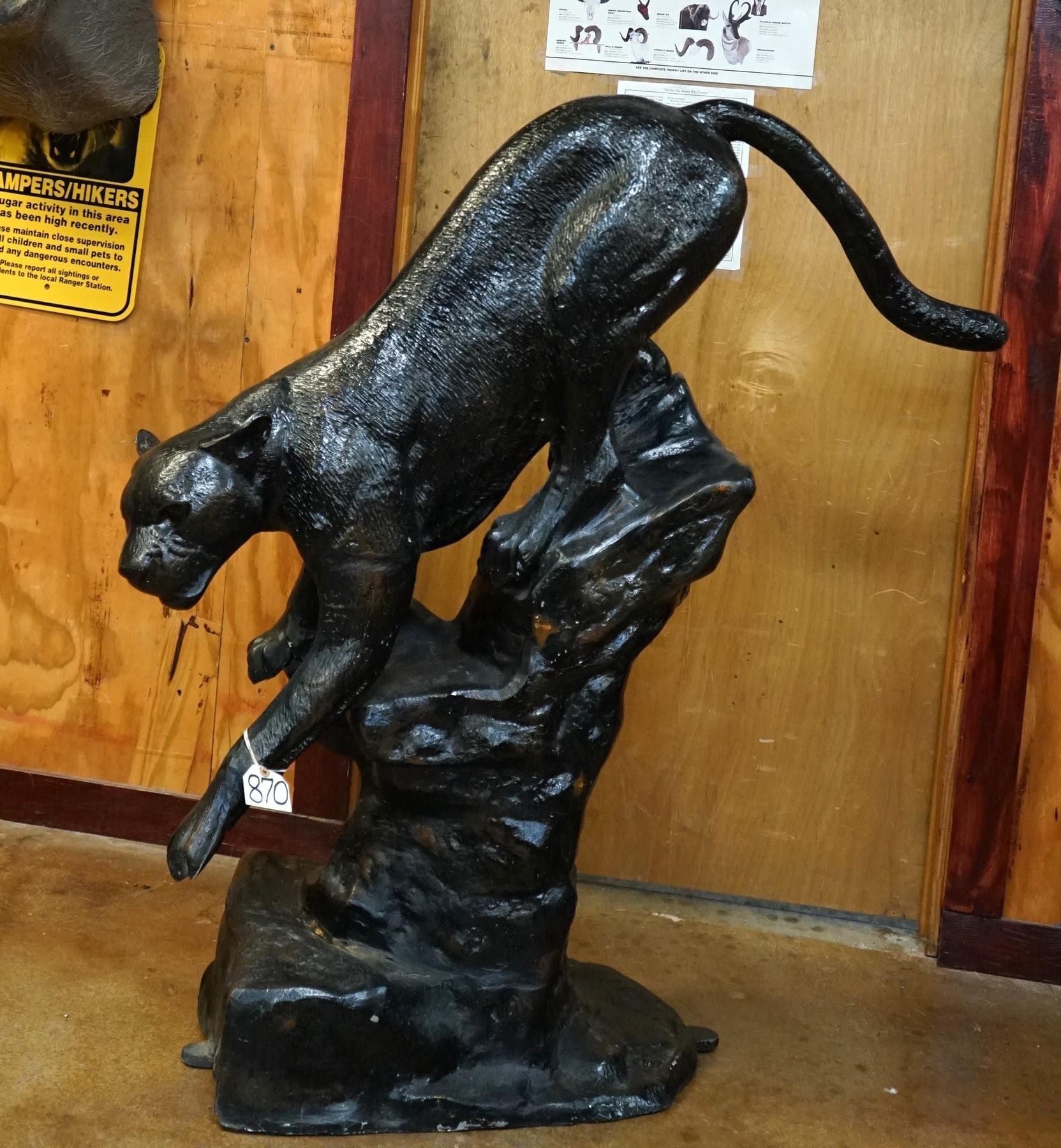 Black Metal Mountain Lion Yard Statue