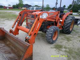 Kubota L4330 Tractor with box blade
