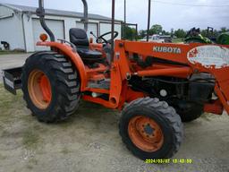 Kubota L4330 Tractor with box blade