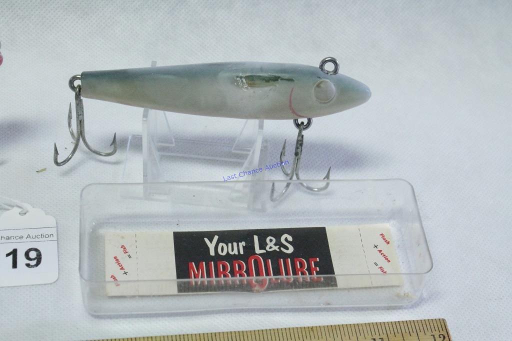 Pair of Mirro Lures R/W & Green w/Boxes
