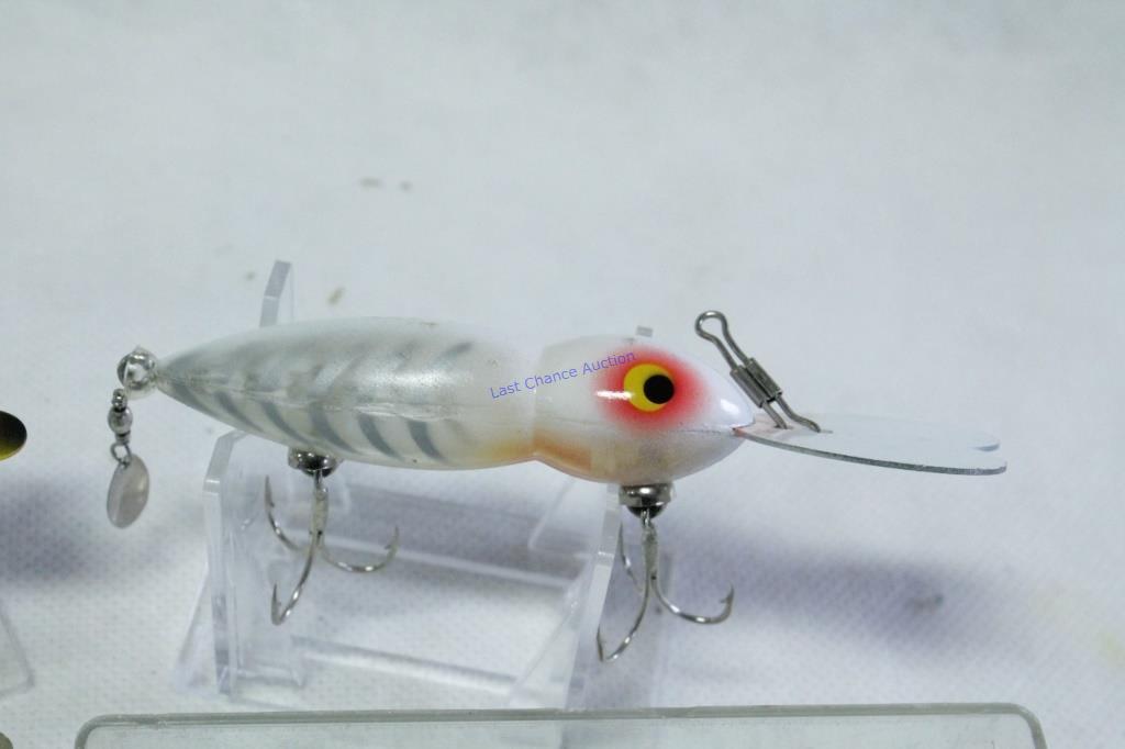 Pair of Wopper Stopper Hellbender Lures MIB