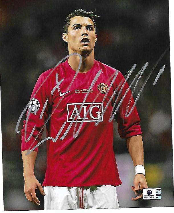 Cristiano Ronaldo Manchester United Autographed 8x10 Photo GA coa