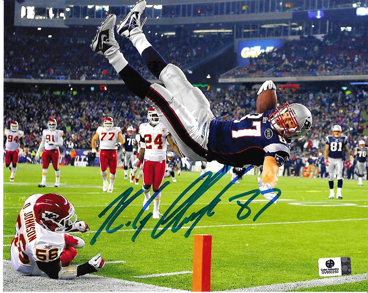 Rob Gronkowski New England Patriots Autographed 8x10 Photo GA coa