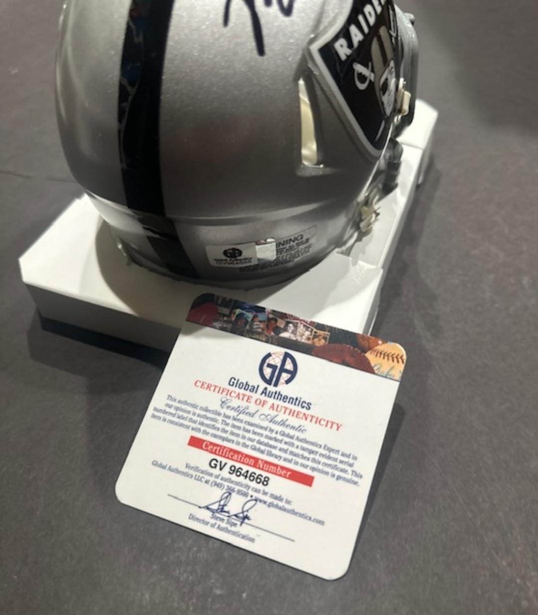 Maxx Crosby Las Vegas Raiders Autographed Riddell Mini-Helmet coa