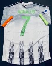 Cristiano Ronaldo FC Juventus Autographed 2019-20 Adidas Fourth Soccer Jersey coa