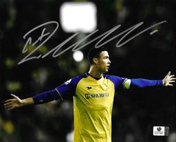Cristiano Ronaldo Al Nassr FC Autographed 8x10 Photo coa