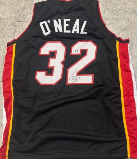 Sports & Entertainment Memorabilia Auction