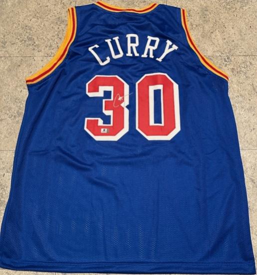 Sports & Entertainment Memorabilia Auction