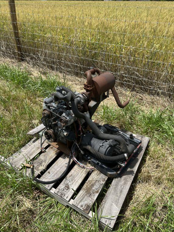 Engine pallet deal