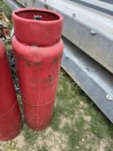 1 bottle of acetylene partially full.