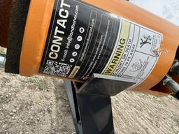Skid steer auger w/ 12" & 18" bits. (new)