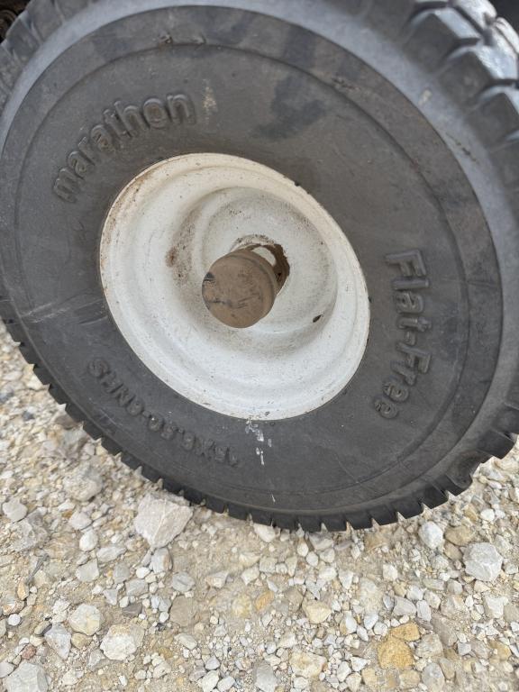 Craftsman 42" gas mower. Runs, drives.
