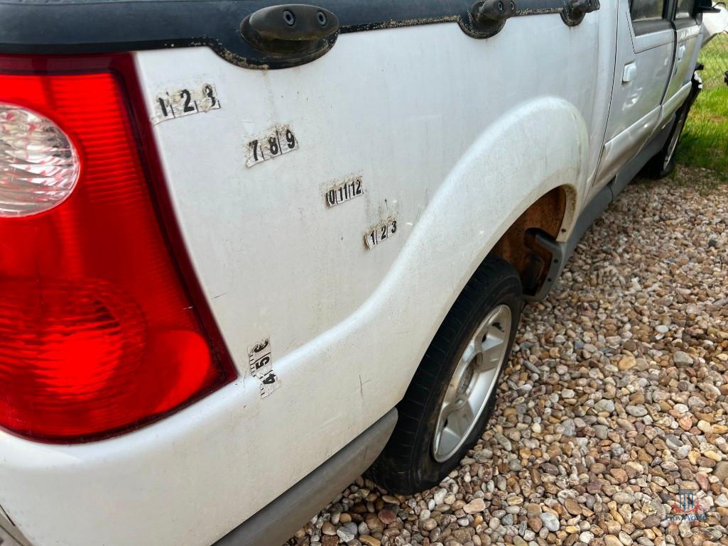 * SEIZED ITEM * 2001 Ford Explorer Sport Trac Vehicle , VIN # 1FMZU67E81UA98779;*INVOICE ONLY*