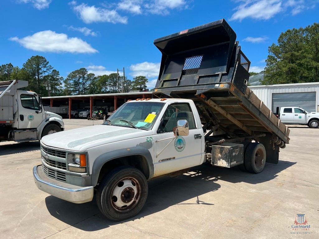 2000 Chevrolet C3500 Flat Bed Truck, VIN # 1GBKC34F9YF461548