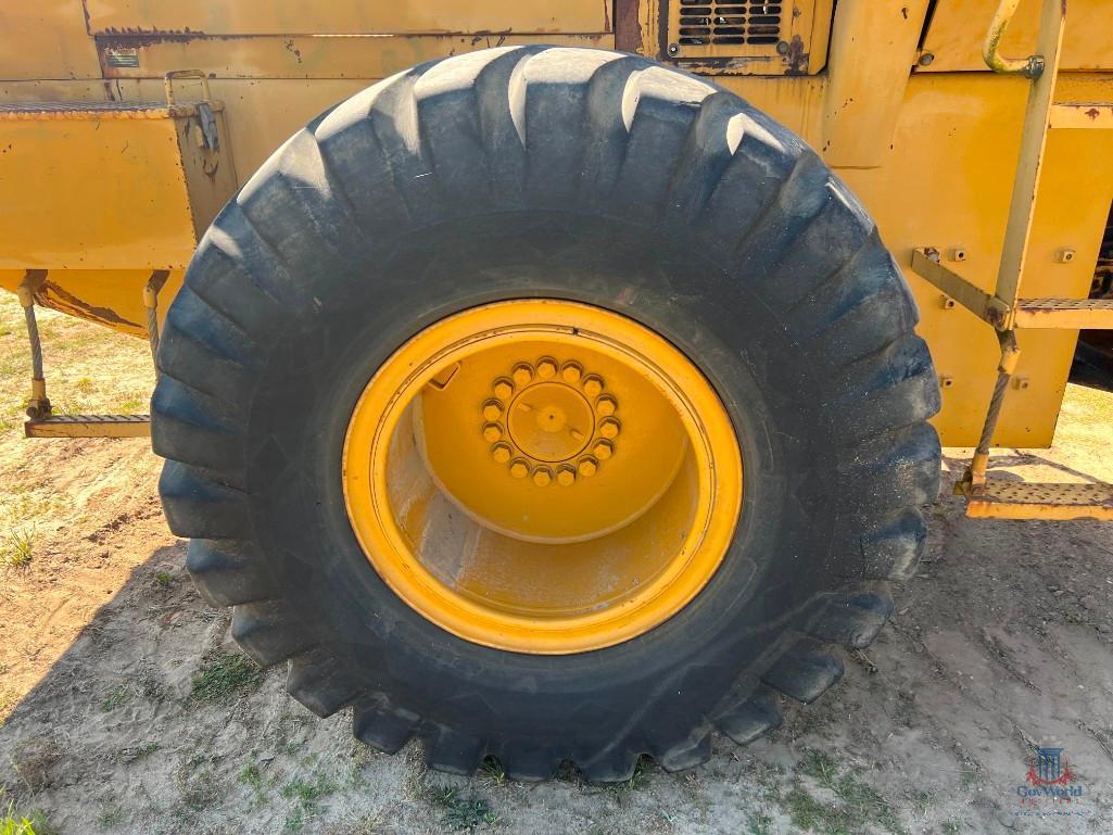 1995 KOMATSU WA250-1 WHEEL LOADER, SN-A65776