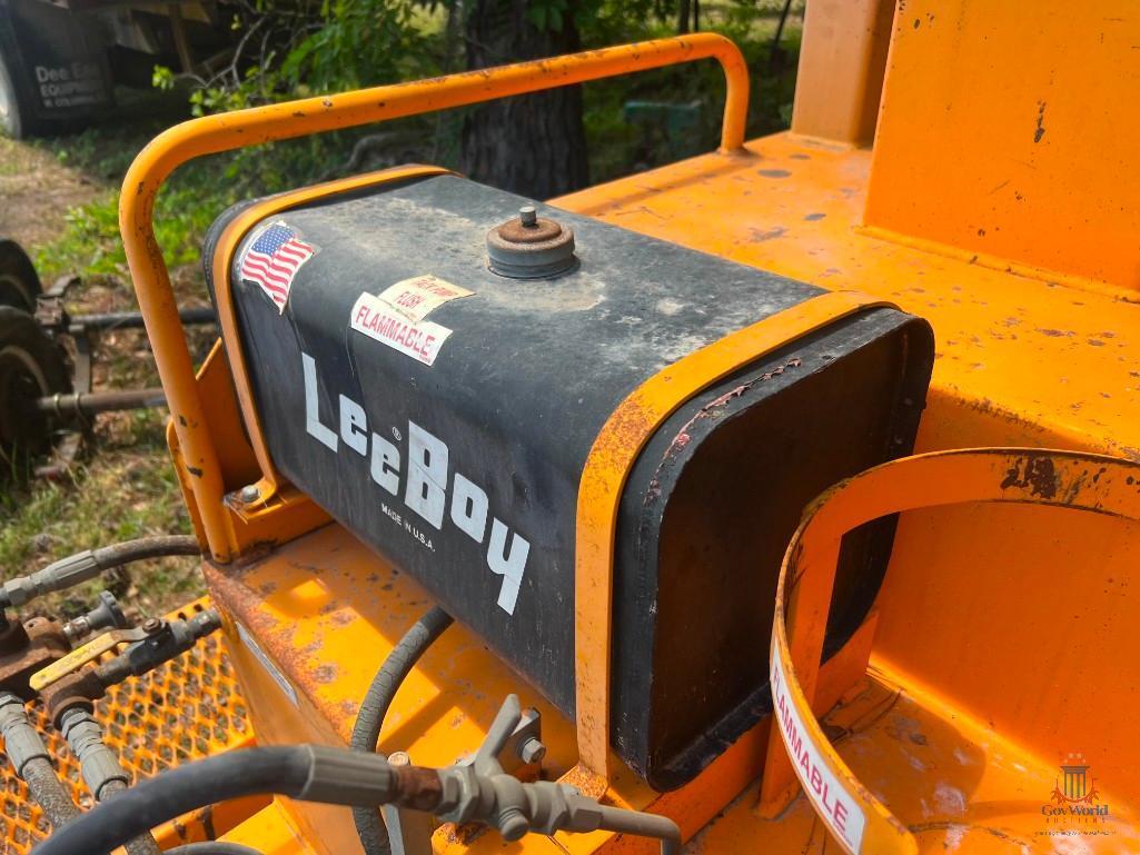 LEEBOY ASPHALT TACK SPRAYER DISTRIBUTOR TRAILER