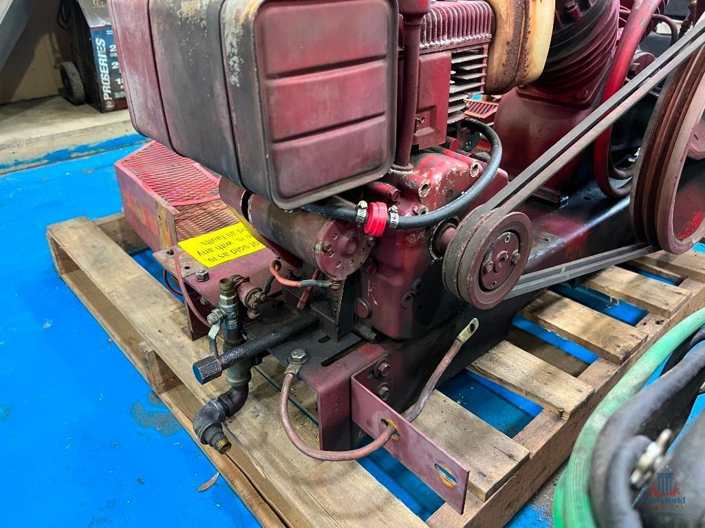 AIR COMPRESSOR