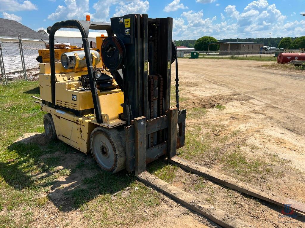 CATERPILLAR T100D FORKLIFT, SN-5MB02610