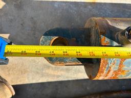 LOT CONSISTING OF (2) HYDRAULICS CYLINDERS