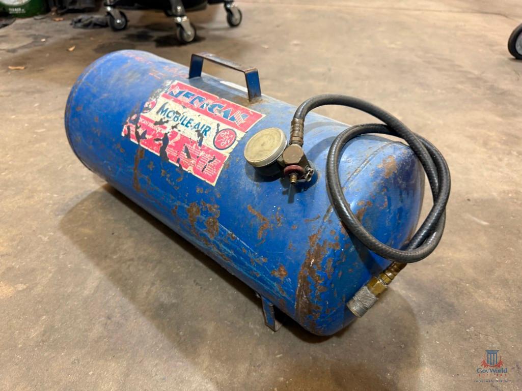 LOT CONSISTING OF AIR TANKS AND BEAD SEATER