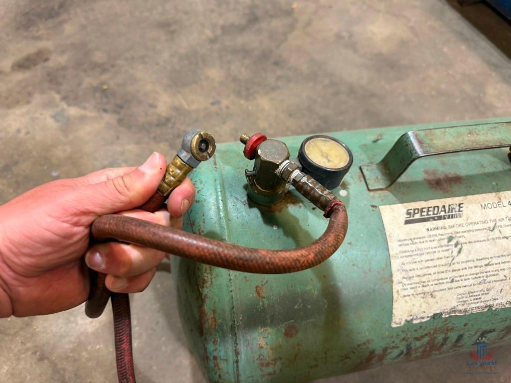 LOT CONSISTING OF AIR TANKS AND BEAD SEATER